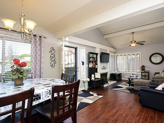 Dining Room Living Room