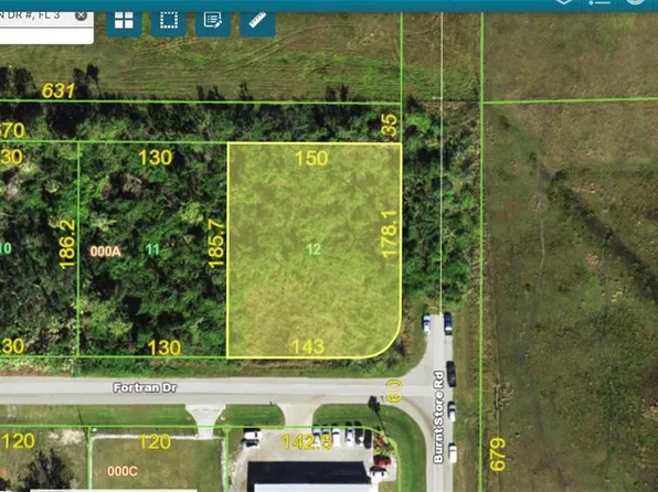 25490 Fortran Dr #12, Punta Gorda, FL 33950