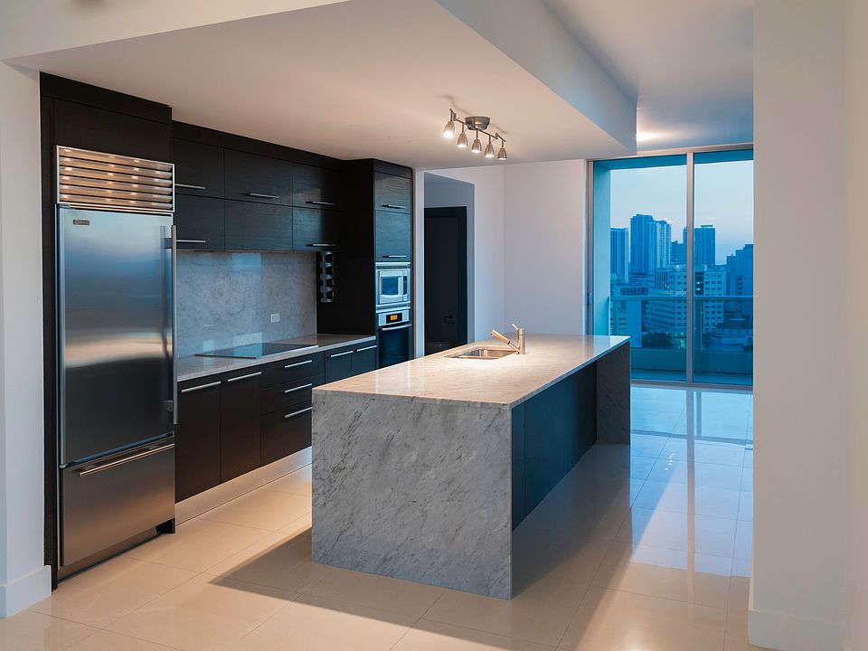 1st image of 900 Biscayne Blvd APT 2512