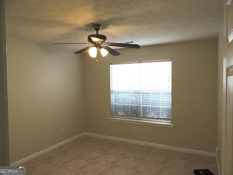 10 Brandon Dr — Photo 8