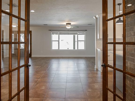 4th image of 259 Parkway Cir