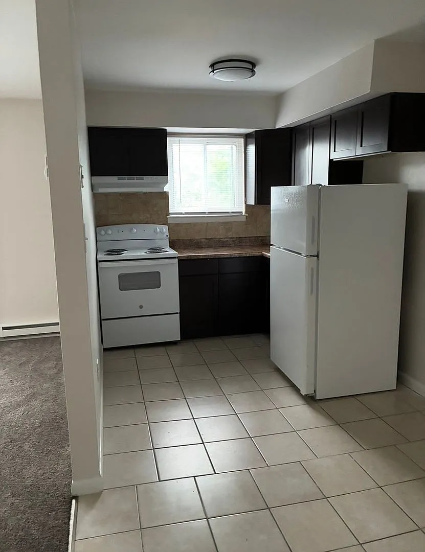 Arbor Village — Photo 2