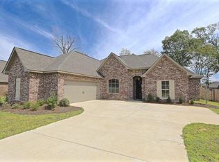 228 Cooper Ln, Canton, MS 39046