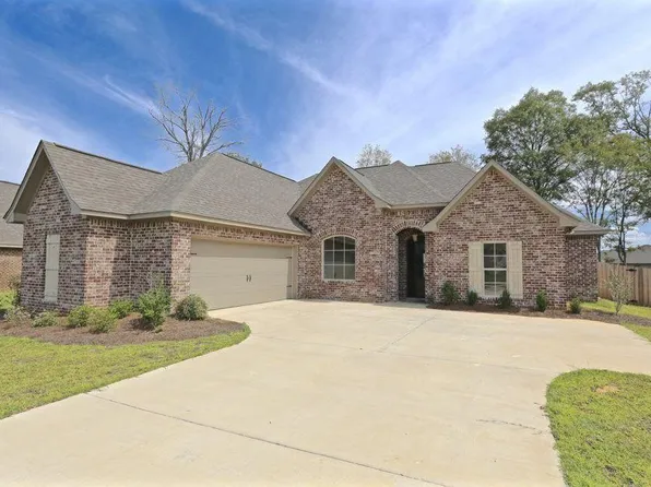 228 Cooper Ln, Canton, MS 39046