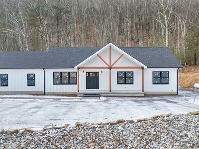 221 Cedar Swamp Rd, Monson, MA, 01057