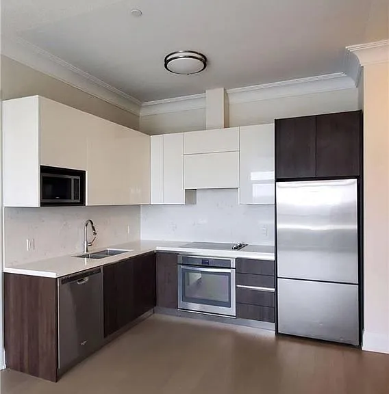 25 Water Walk Dr #Penthouse 17 — Photo 4