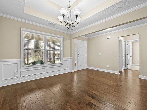 4th image of 9 Bailee Cir