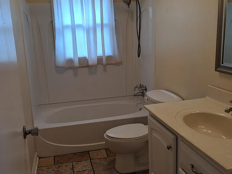 602 Virginia Ave — Photo 9