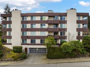 3421 SW Roxbury St APT 303, Seattle, WA 98126