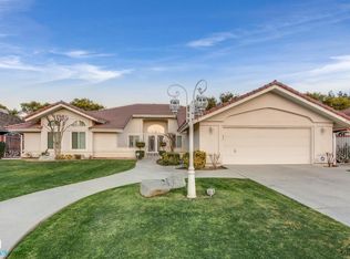 2108 Gambel Oak Way, Bakersfield, CA 93311
