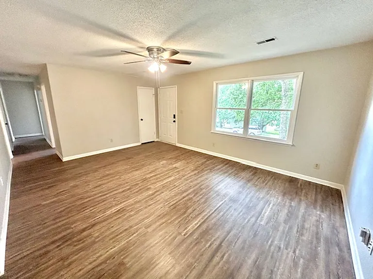 13921 Wyandotte Dr SW — Photo 5
