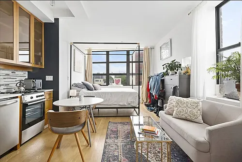 573 Metropolitan Ave #3C Photo 1 573 Metropolitan Ave #3C Photo 1