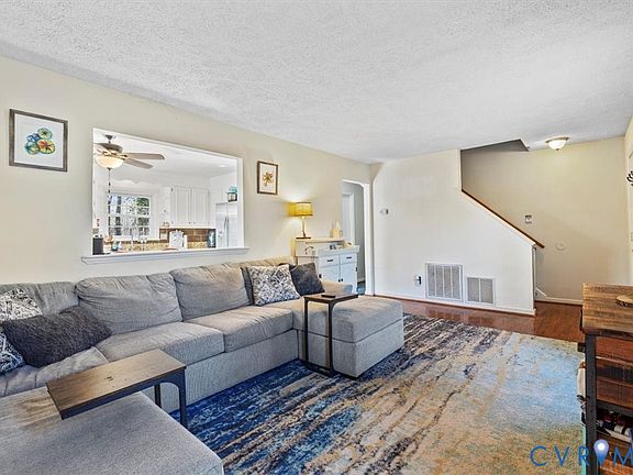 3rd image of 12505 Mandolin Dr