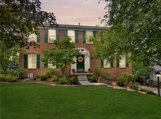 1013 Maplewood Dr, Canonsburg, PA