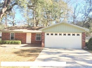 3688 Wood Hill Dr, Tallahassee, FL 32303