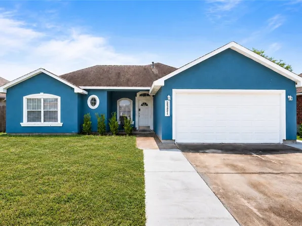 2321 Kazmir Dr, Corpus Christi, TX 78418