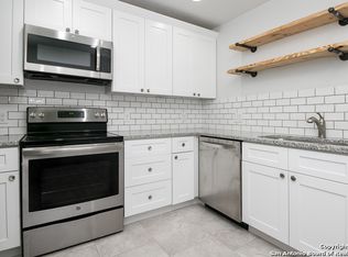 359 Tomrob Dr, San Antonio, TX 78220