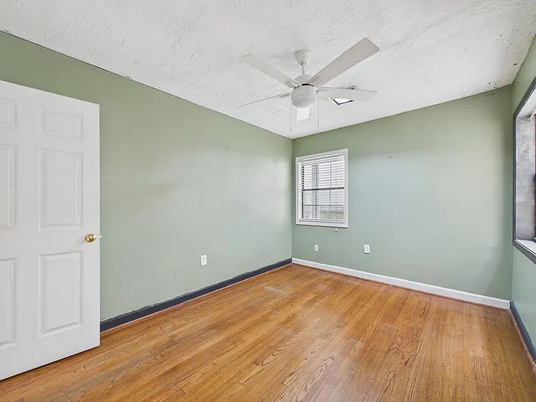 5110 Academy St #4 — Photo 15