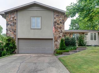 2131 E Cardinal St, Springfield, MO 65804