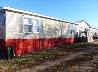 1698 E Lake Rd, Springdale, AR 72762