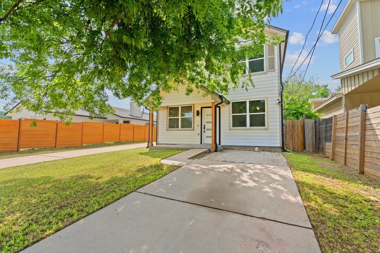 7204 Carver Ave — Photo 3