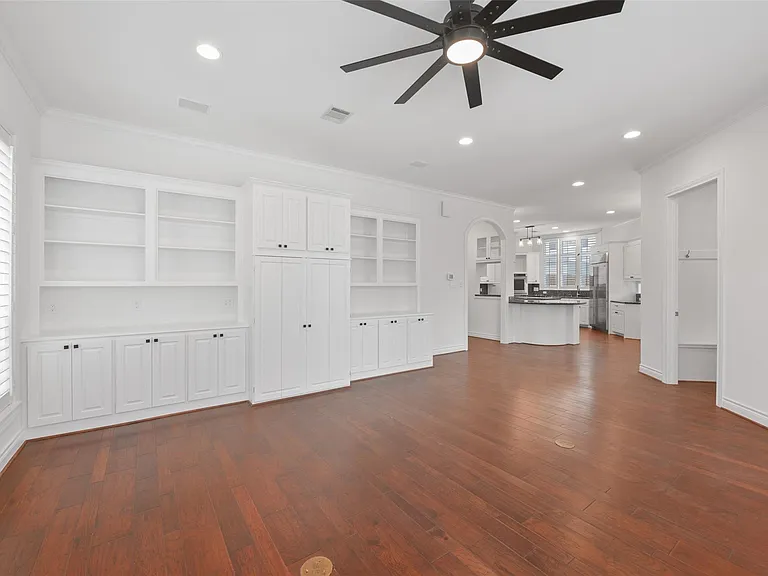 3724 Wroxton Rd — Photo 11