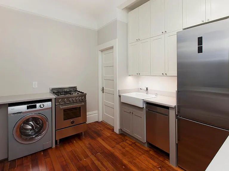 521 Utah St — Photo 12