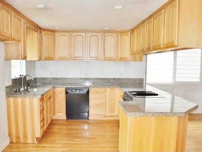 16043 NE 2nd St, Bellevue, WA, 98008