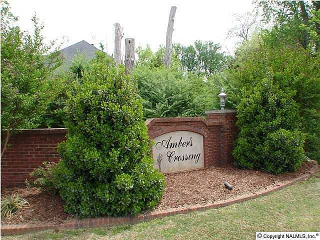1st image of 212 Lee Bowden Dr