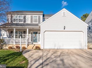 902 Skyhill Ln, Odenton, MD 21113
