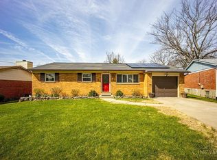 1088 Pinehollow Ln, Cincinnati, OH 45231