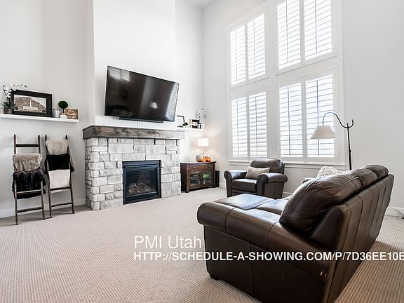 4th image of 552 N Tundra Cir