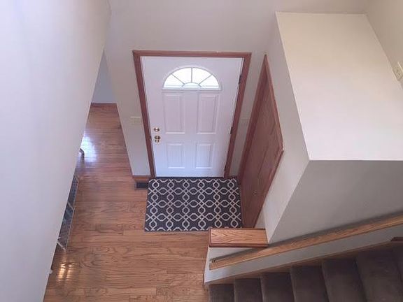 5th image of 207 Parkwood Dr