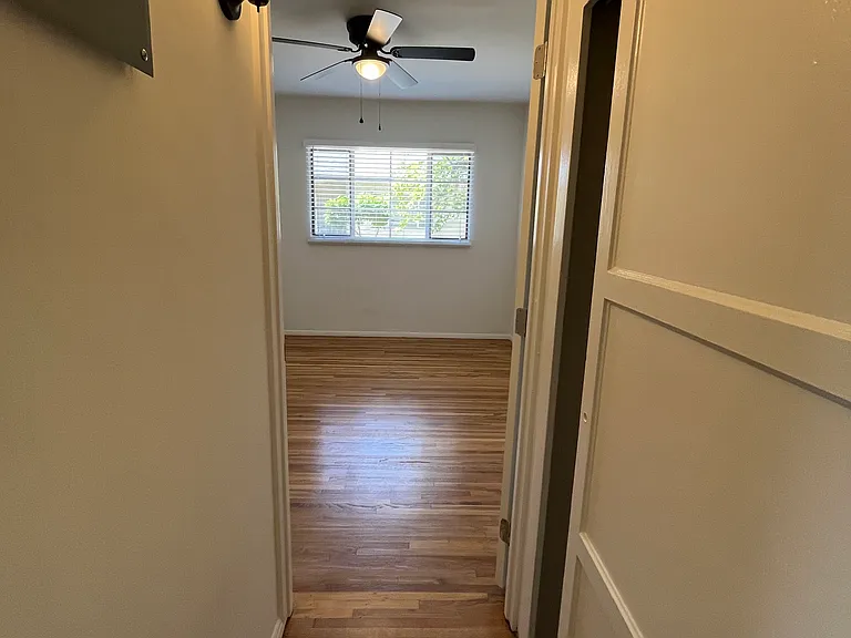 2575 N Lincoln St #2575 — Photo 11