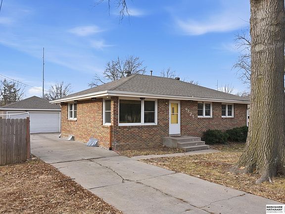 2nd image of 6125 Leighton Ave