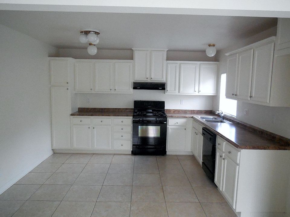 newer Kitchen