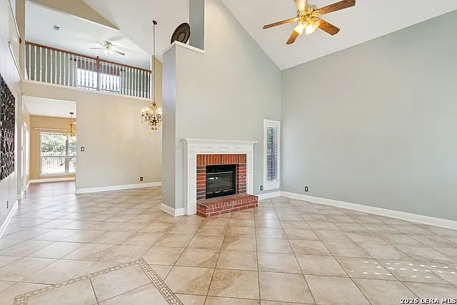 4 bed, 2.5 bath, 2968 sqft, $2,100 — Photo 4