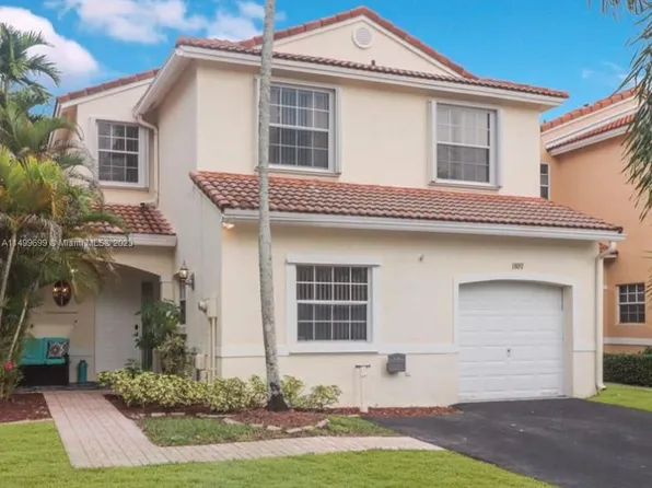 18031 SW 11th Ct, Pembroke Pines, FL 33029