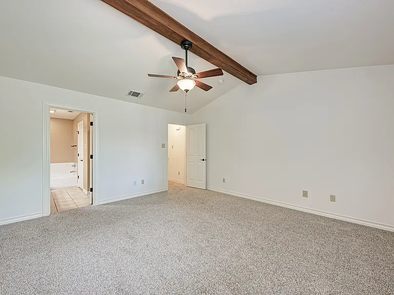 Windermere Townhomes — Photo 11