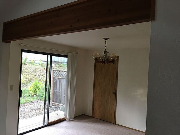 2nd image of 3200-3200 NE McWilliams Rd #3206