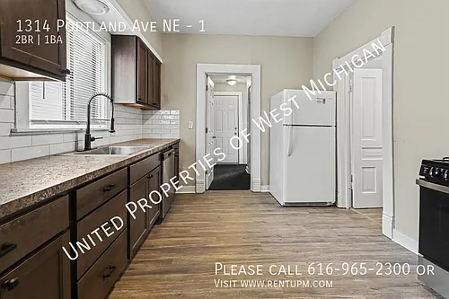 1314 Portland Ave NE #1 Photo 1