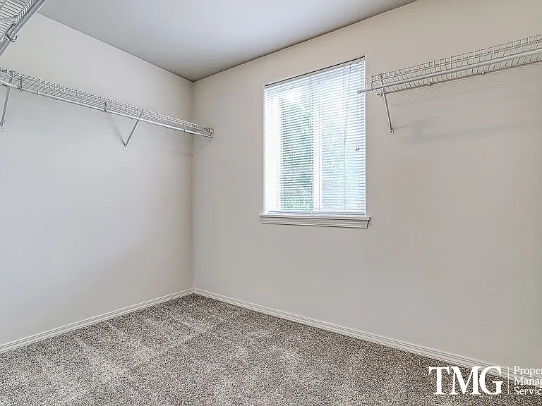 5522 NE 89th Ave — Photo 15