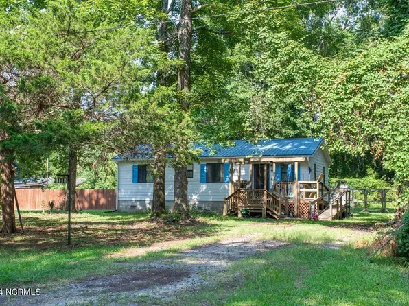 121 Laurel Street, Hertford, NC 27944