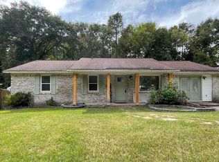 2032 Pinewood St, Cayce, SC 29033