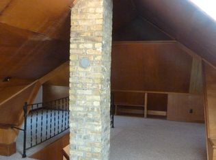 149 Harrison St #1, Dekalb, IL 60115