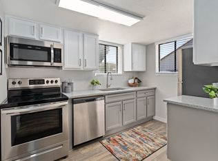 Solas Glendale, Glendale, AZ 85302