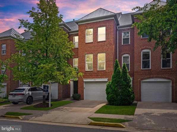 1711 Blue Flint Ct, Reston, VA 20190