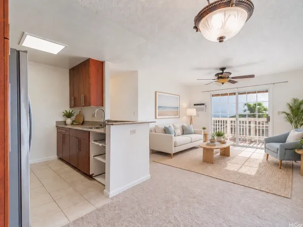 94-106 Manawa Pl #P202, Waipahu, HI 96797