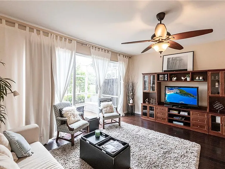 15616 Marcello Cir — Photo 4