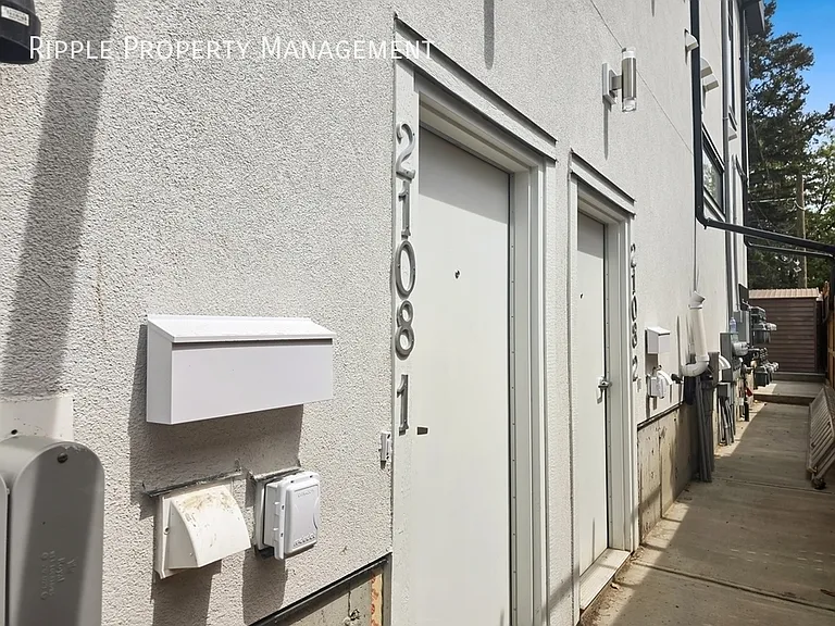 2108 Home Rd NW #1B — Photo 11